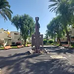 Lovely With Pool * طوستا ديل سيلونثيو