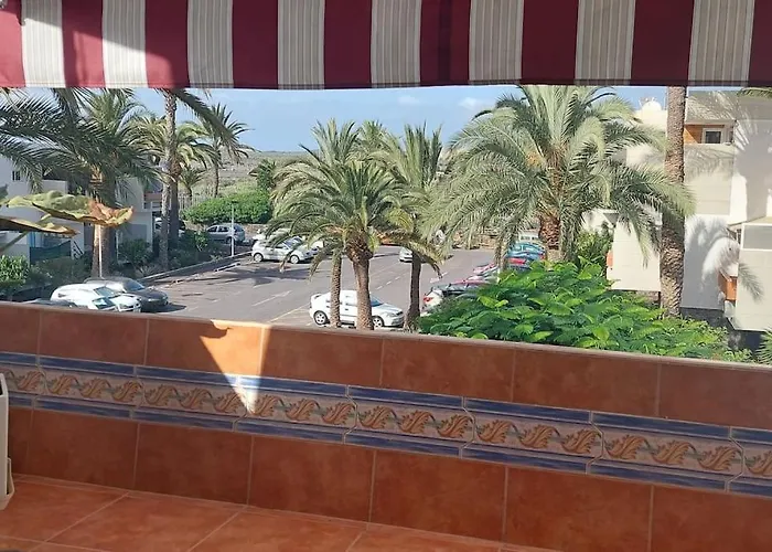 Lovely With Pool Apartament *