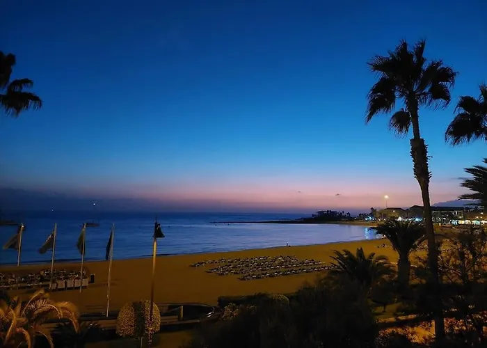 Lovely With Pool Apartament Costa Del Silencio