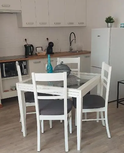 Apartament Lovely With Pool