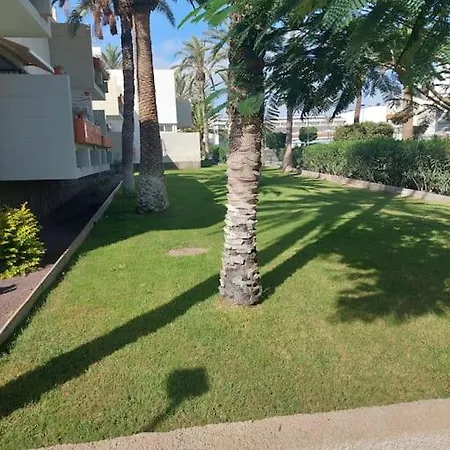 Apartman Lovely With Pool