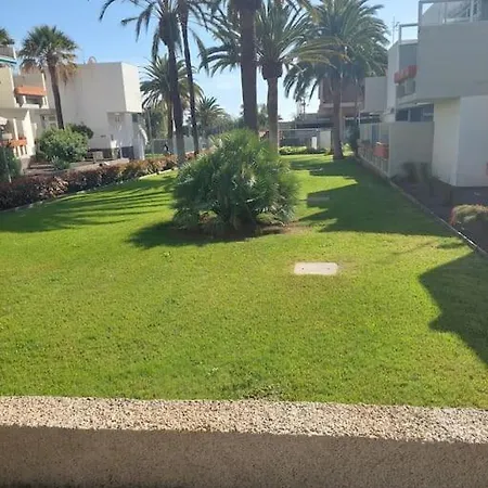 Lovely With Pool Apartment