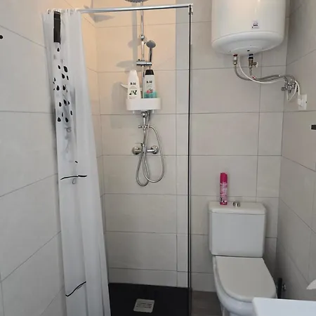 Lovely With Pool Apartment