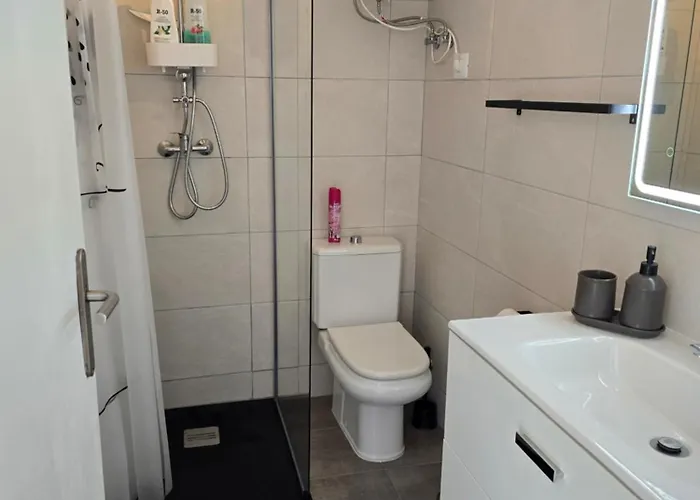 Lovely With Pool 德尔锡伦西奥海岸