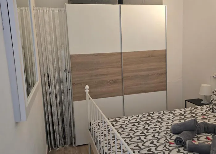 Lovely With Pool Apartment